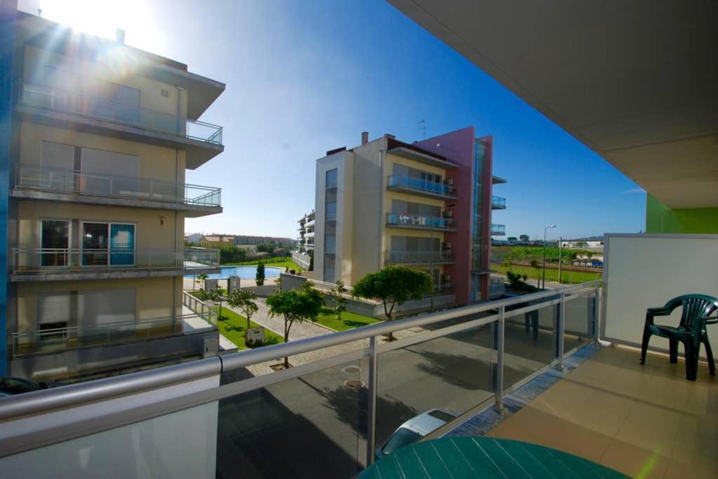 Parasol Appartment Sao Martinho do Porto Ngoại thất bức ảnh