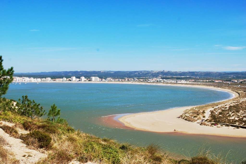 Parasol Appartment Sao Martinho do Porto Ngoại thất bức ảnh
