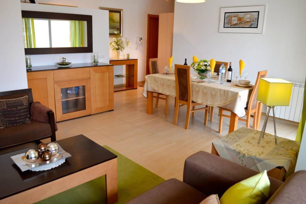 Parasol Appartment Sao Martinho do Porto Ngoại thất bức ảnh